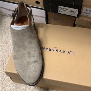 Lucky taupe low boot